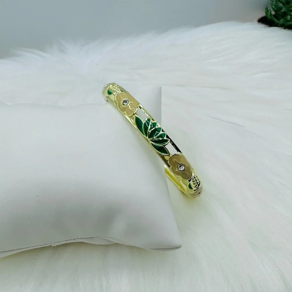 Green Floral Theme Enamel Cloisonne Bracelet Bangle